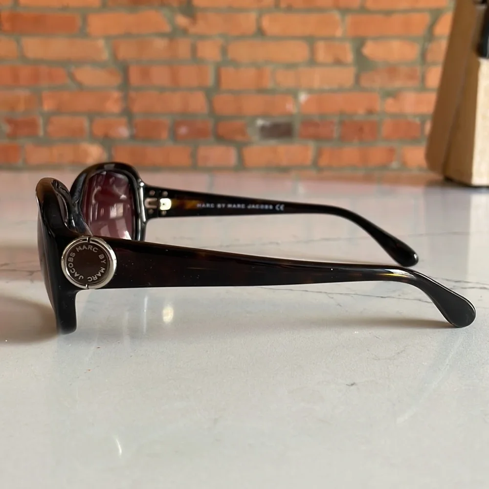 Marc by Marc Jacobs Sunglasses + Case - Picture 3 of 5